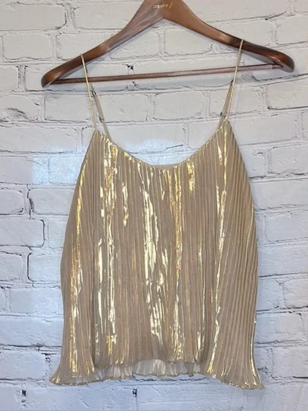 Abercrombie & Fitch Gold Metallic Pleated Swing Tank Top Size S - Picture 2 of 8